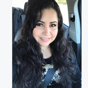 Meet your Posher, Violeta